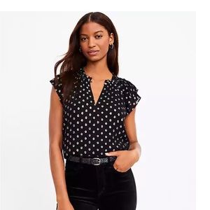 EUC LOFT Petite Shimmer Clip Star Ruffle Sleeve Split Neck Shell-LP